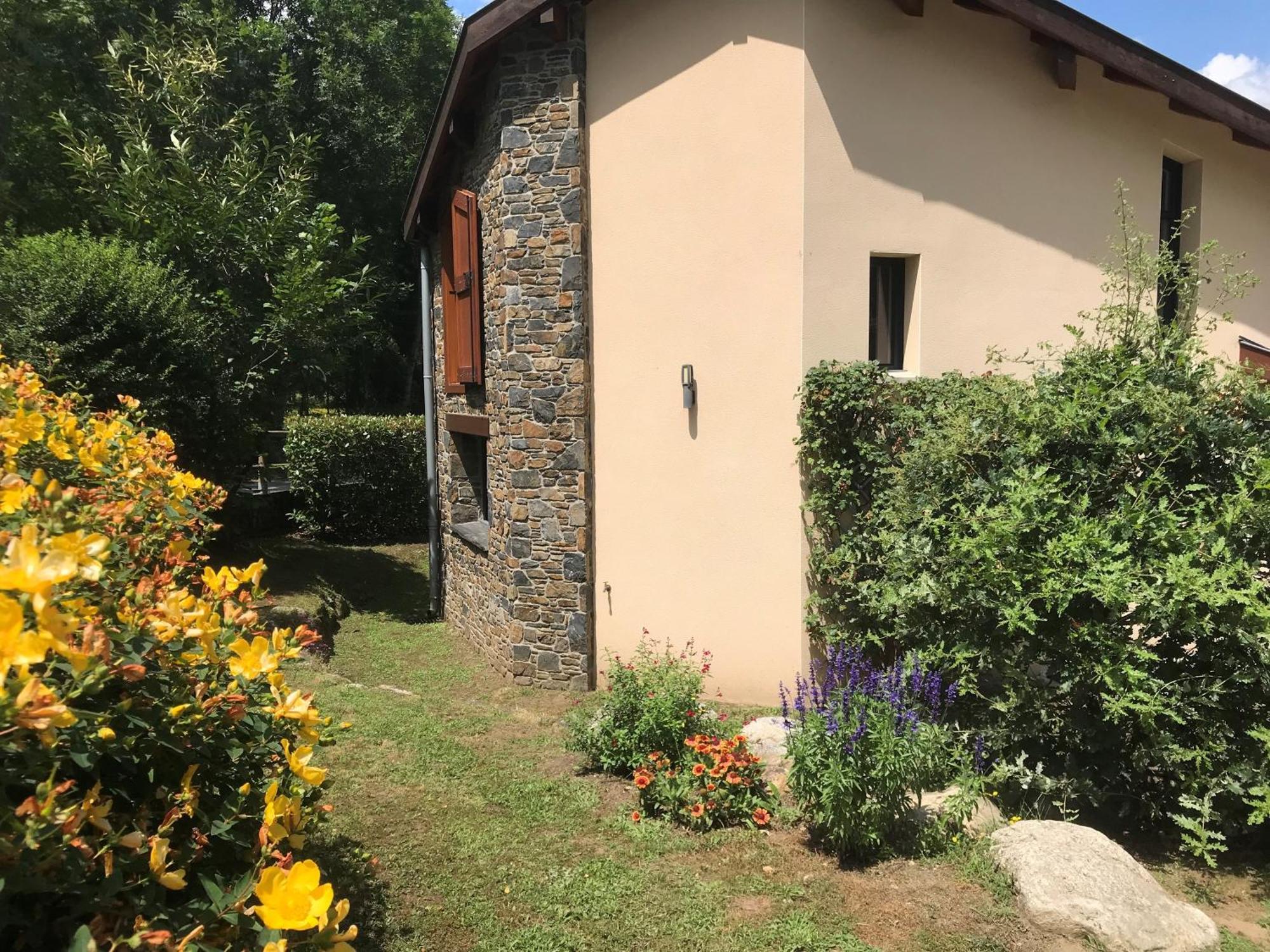 Les Granges De Leo Villa Aston Exterior foto