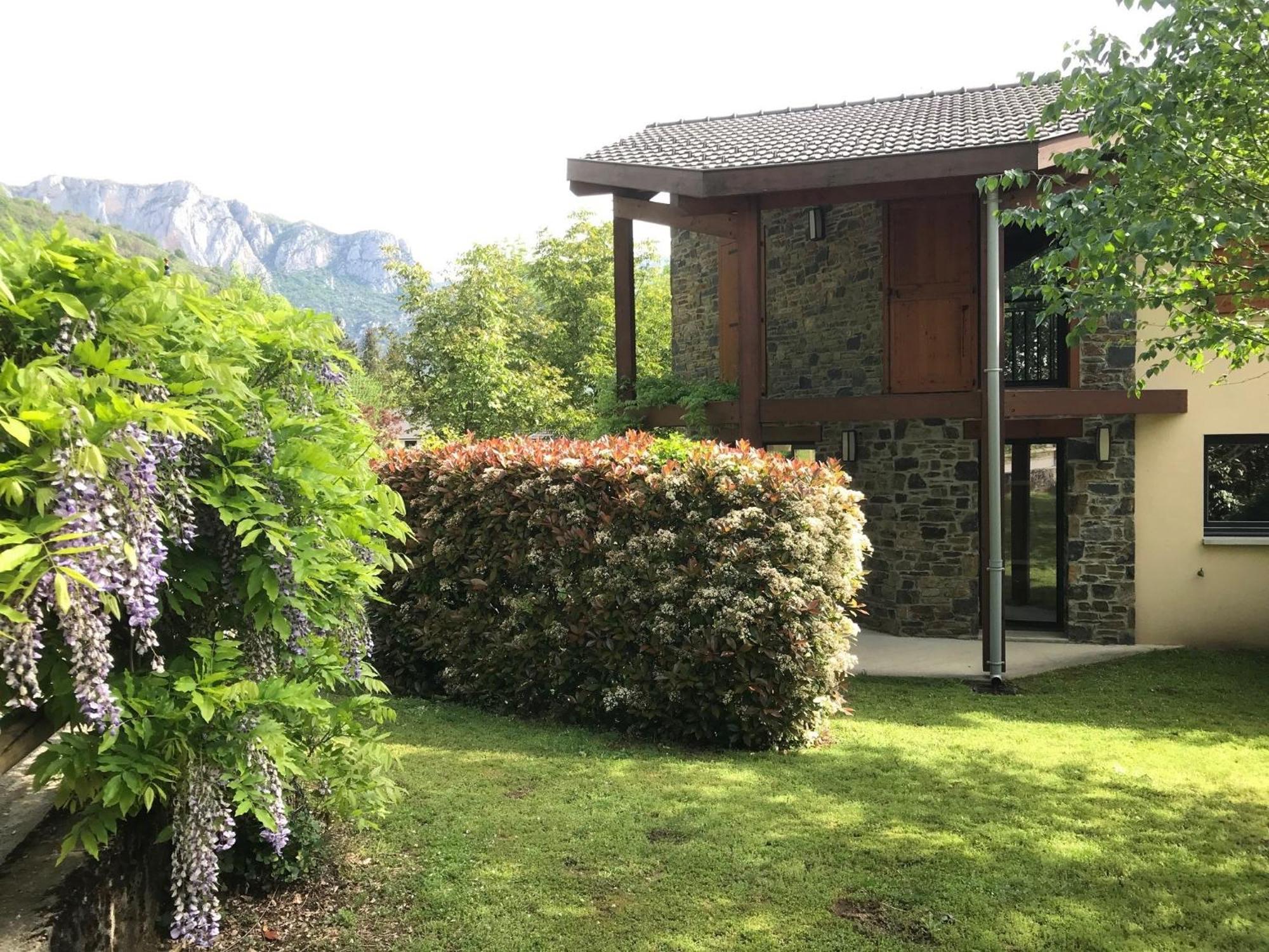 Les Granges De Leo Villa Aston Exterior foto