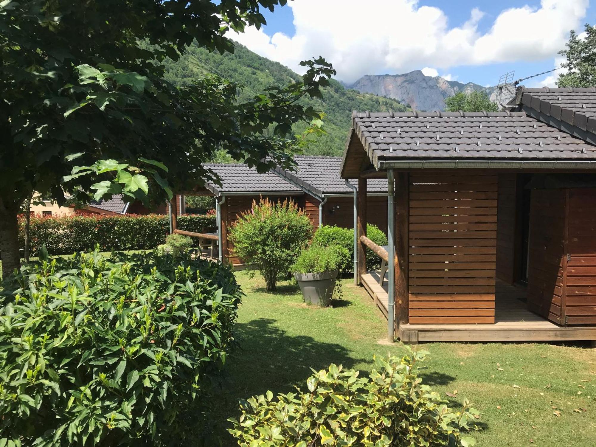 Les Granges De Leo Villa Aston Exterior foto