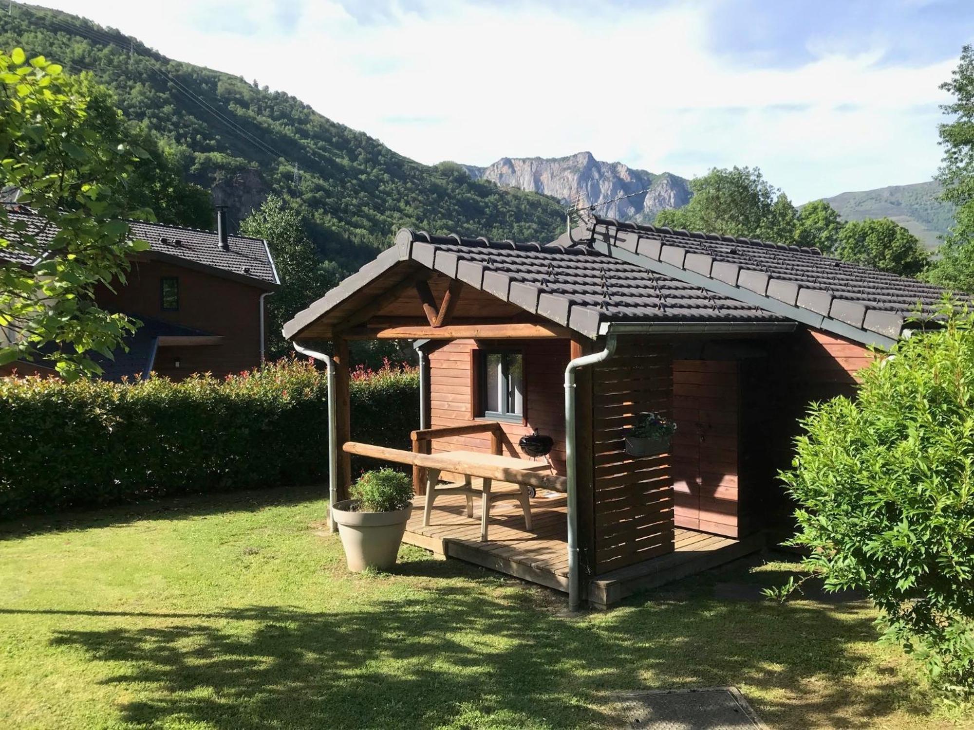 Les Granges De Leo Villa Aston Exterior foto