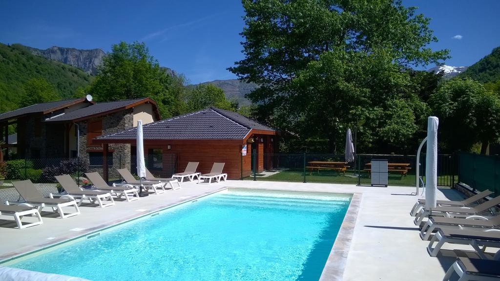 Les Granges De Leo Villa Aston Exterior foto