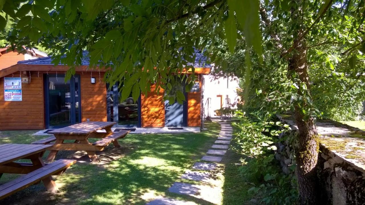 Les Granges De Leo Villa Aston Exterior foto